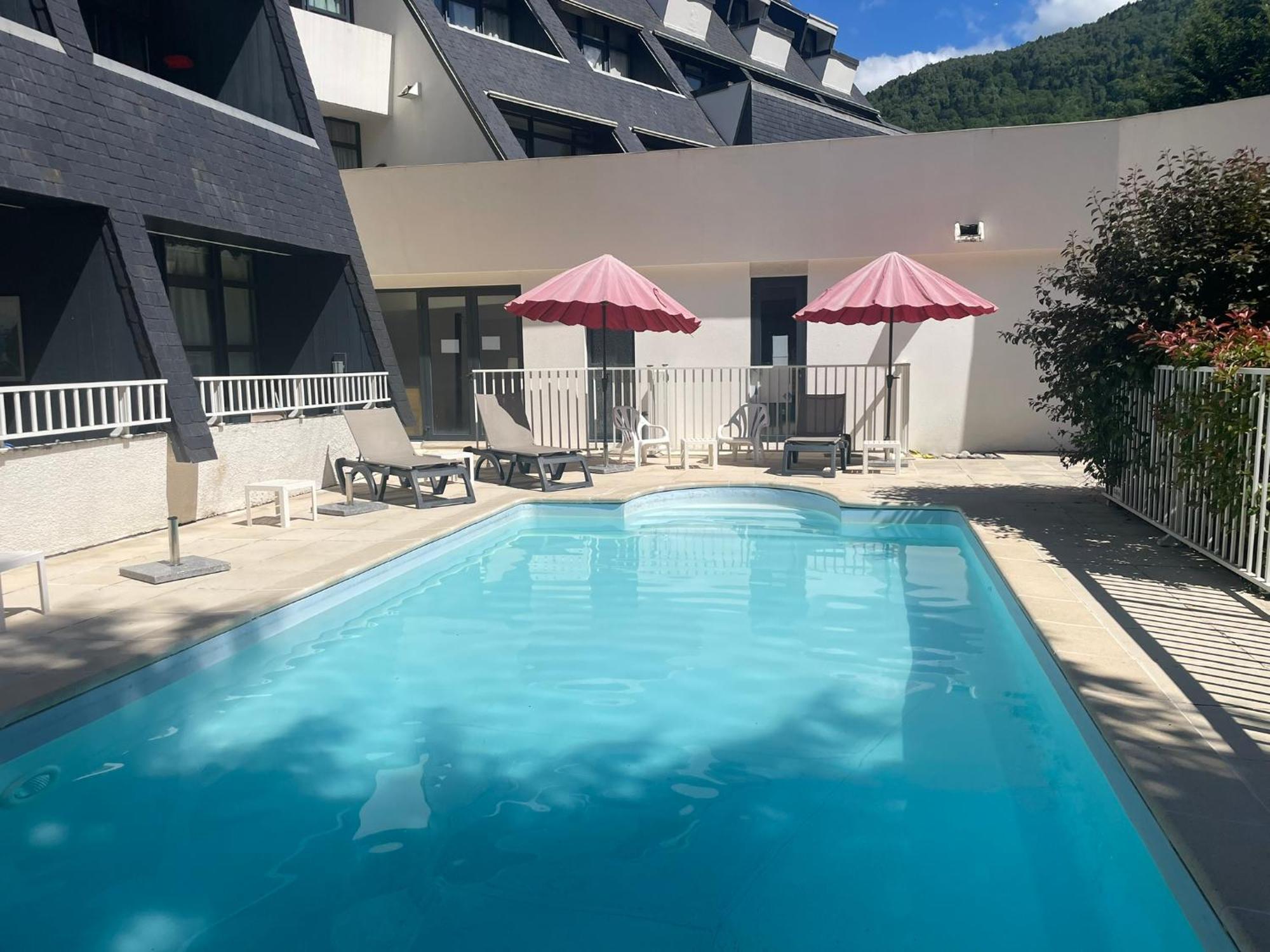 T2 Classe 3 Etoiles Coeur De Village Et Piscine Ext サン・ラリー・スラン エクステリア 写真